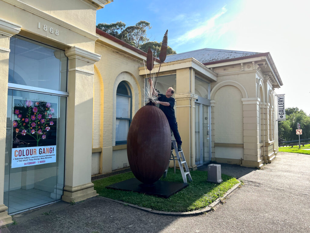 For a major regional art gallery exhibit, head on down to the East Gippsland Art Gallery. There are regular exhibitions, openings, artist talks, events, and art workshops.